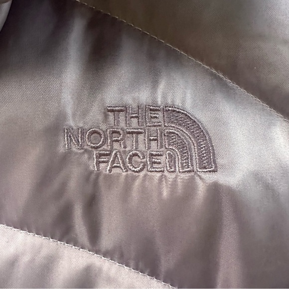 The North Face Aconcagua 550 Down Jacket Purple Satin Puffer Women’s XS - Picture 4 of 15